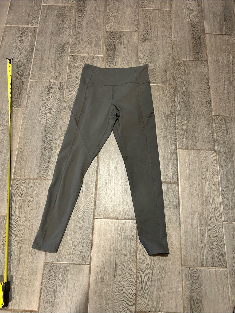 Forever 21 grey Active Leggings- size medium
